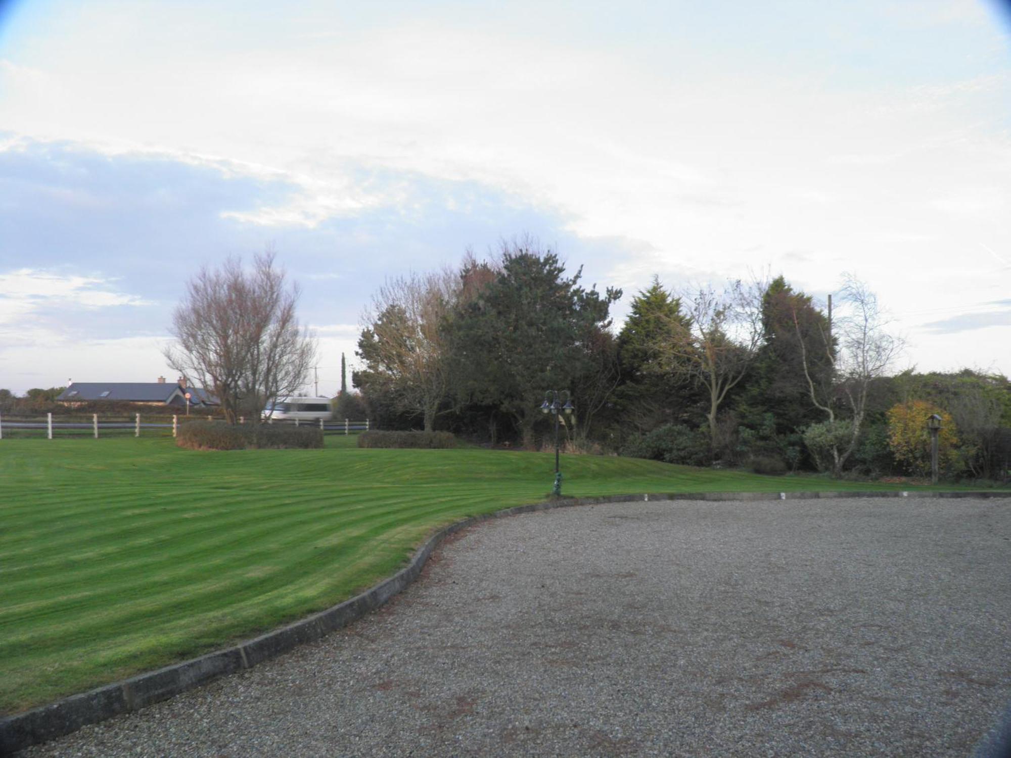 Padua Guest Accommodation Rosslare Rosslare Harbour ภายนอก รูปภาพ