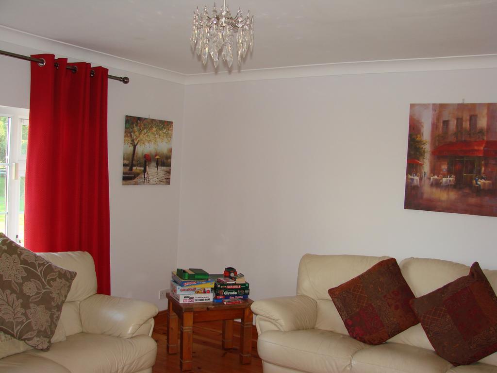 Padua Guest Accommodation Rosslare Rosslare Harbour ภายนอก รูปภาพ